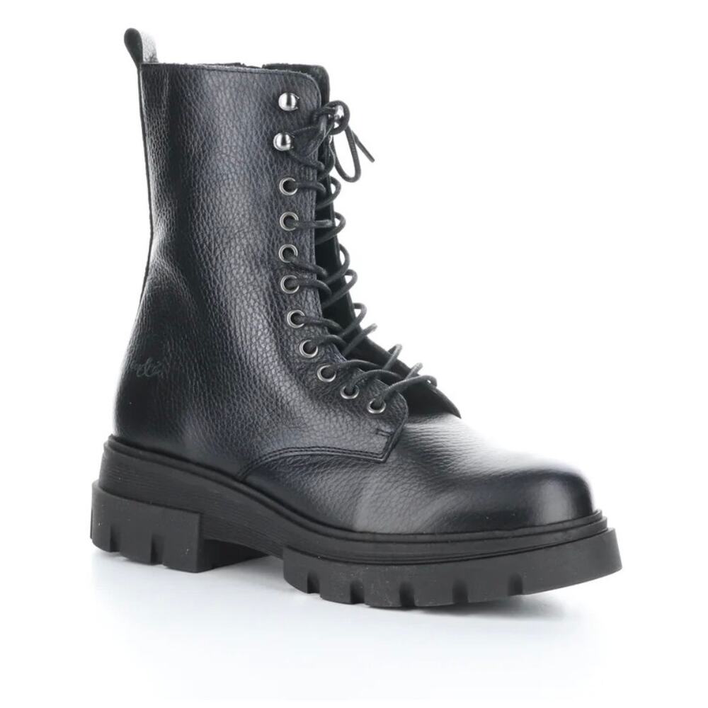 Bos. & Co. FELETA Black Round Toe Boots - Size US 8-8.5
